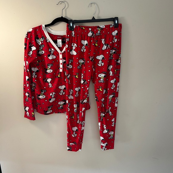 Peanuts Snoopy Pajama Set XS Red White Sleepwear Loungewear Womens - Picture 1 of 6